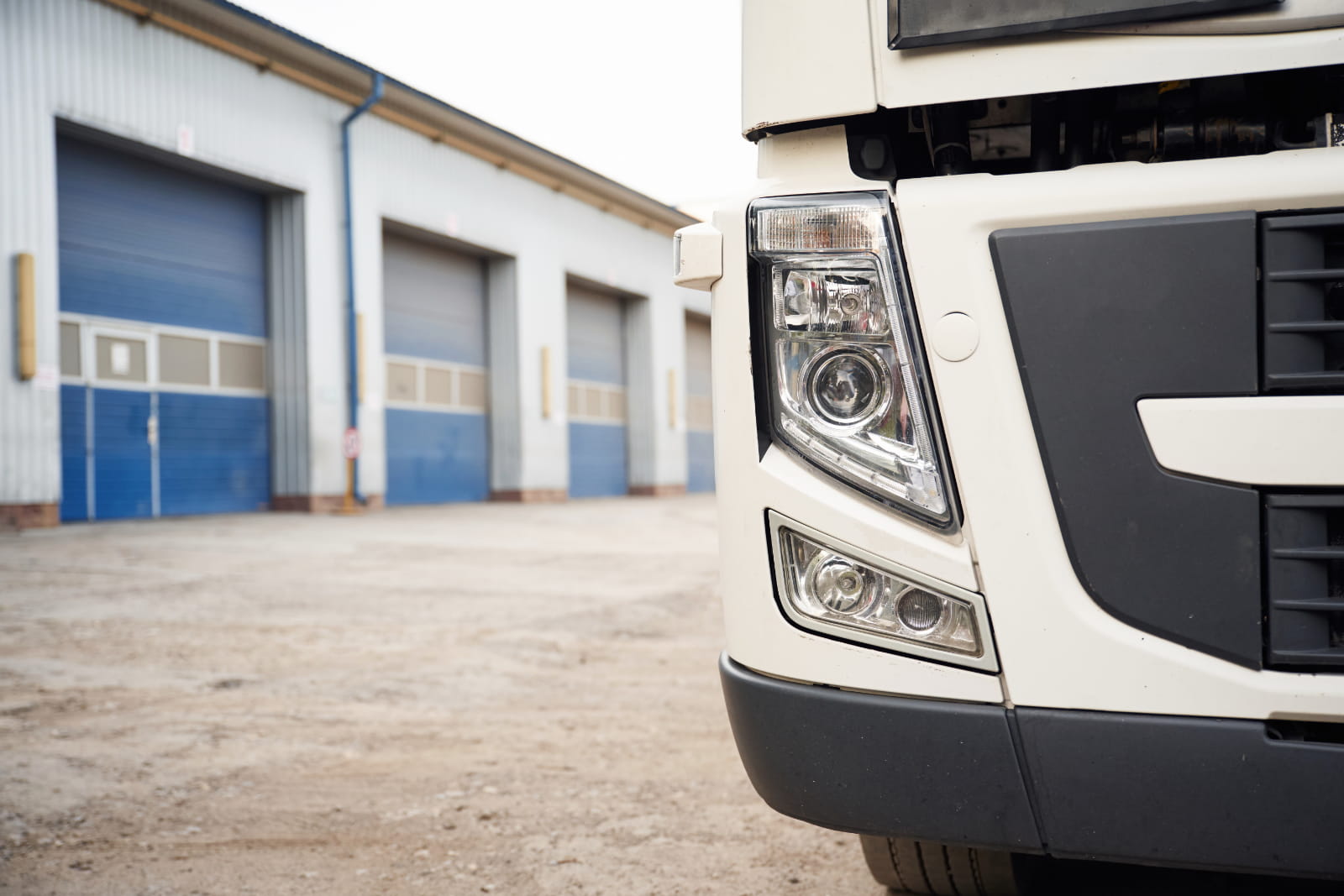 tail lift truck