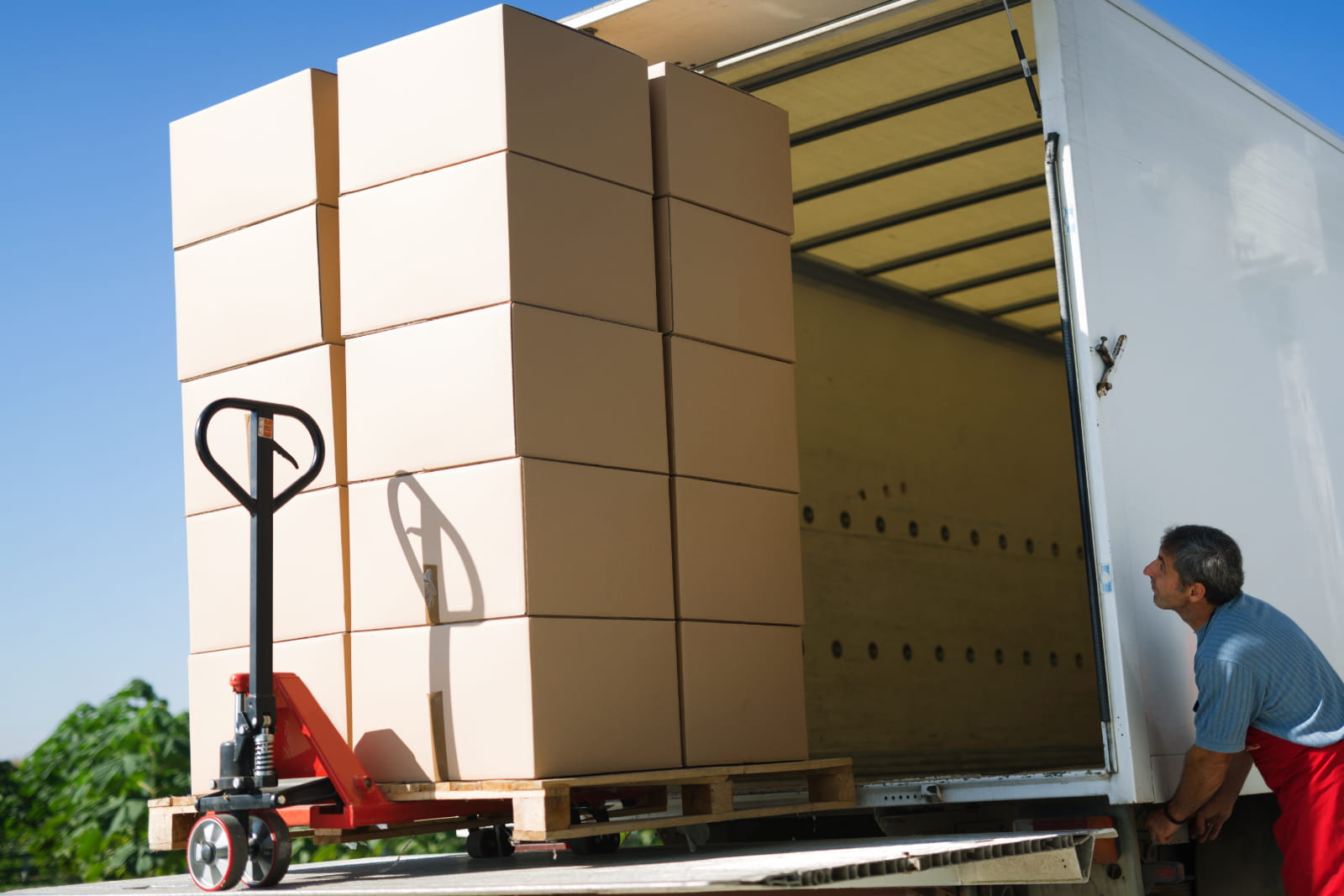 hydraulic lift